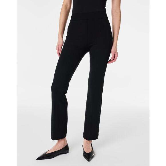 NWT Spanx SPANXsmooth PerfectFit Ponte Kick Flare Pant in Classic Black sz M